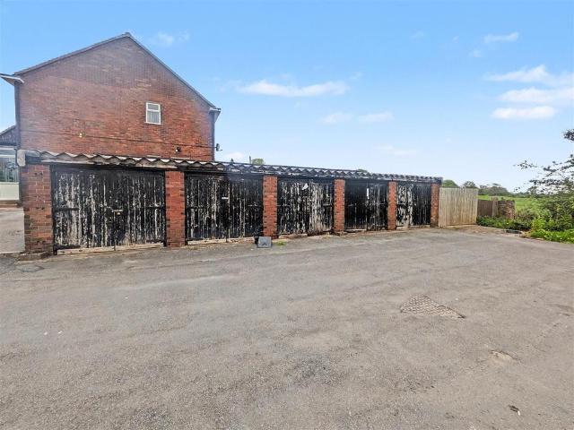Land for sale in Kingsley, Kingsley Moor