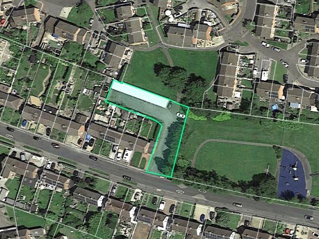 Land for sale in Devizes, Wiltshire