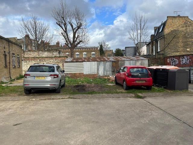 Land for sale in Stoke Newington, Greater London