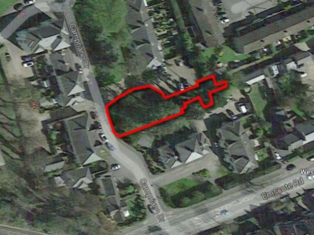 Land for sale in Emscote, Warwick