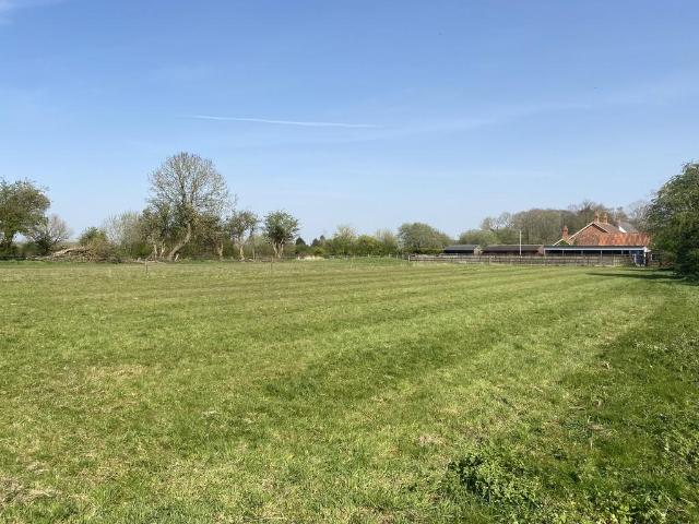 Land for sale in Barholm, Lincolnshire