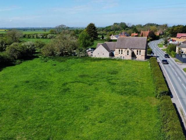 Land for sale in Belleau, Lincolnshire
