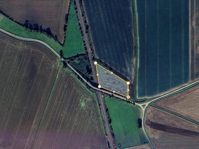 Land for sale in Gosberton Clough, Lincolnshire