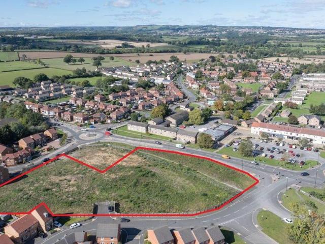 Commercial for sale in Colburn