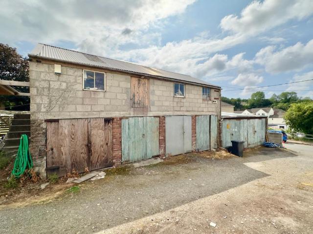 Land for sale in Gonvena, Wadebridge