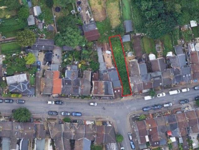 Land for sale in Chapel End, Highams Park