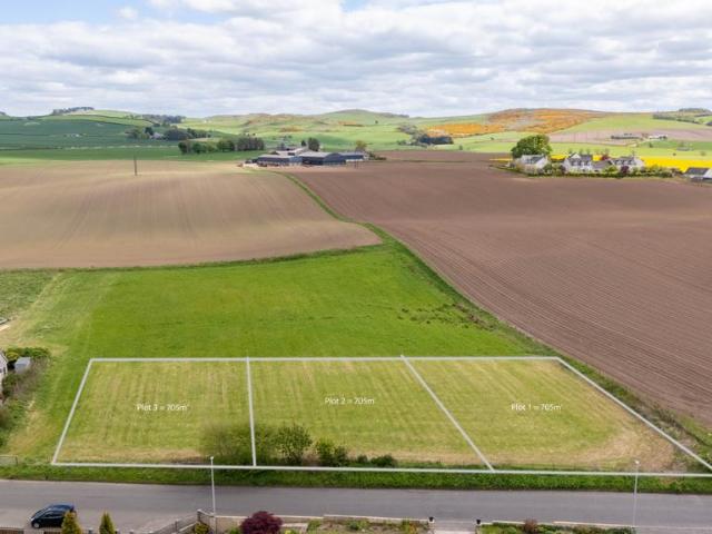 Land for sale in Balbeggie, Scotland