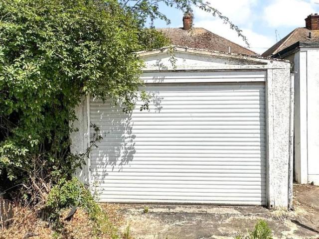 Land for sale in Essex