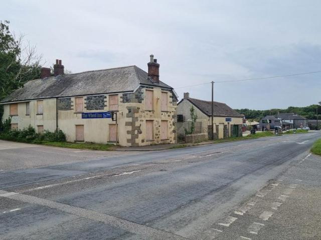 Commercial for sale in Garras, Cornwall
