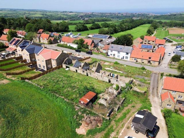 Land for sale in Fylingdales, Fylingthorpe