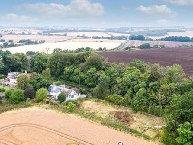 House for sale in Holystone, North Tyneside