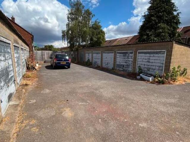 Property for sale in Spencer, Northampton