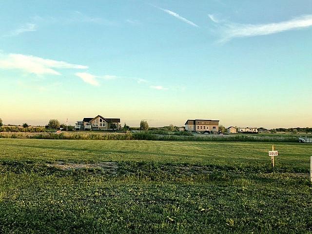 Land for sale in East St. Paul, Manitoba