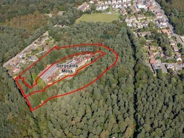 House for rent in Surrey, England