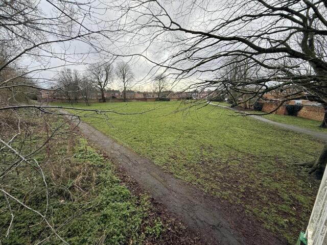 Land for sale in Leighton-Linslade, Linslade