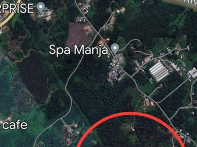Shop for sale in Kuching