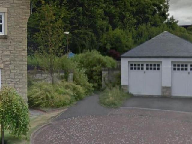 Land for sale in Scotstoun, Scotland