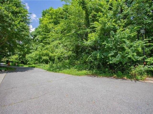 Land for sale in Guilford, North Carolina