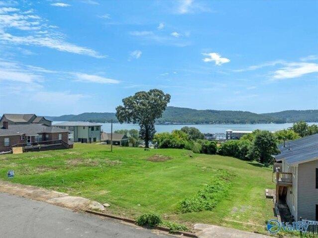 Land for sale in Guntersville, Alabama