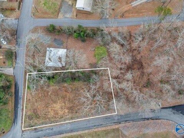 Land for sale in Guntersville, Alabama