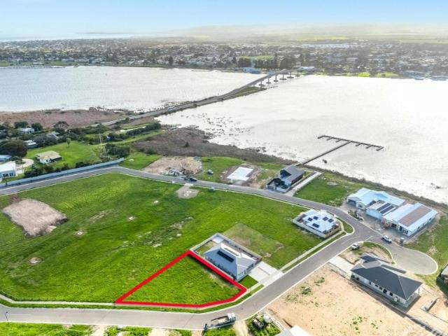 Land for sale in Hindmarsh Island, Alexandrina Council