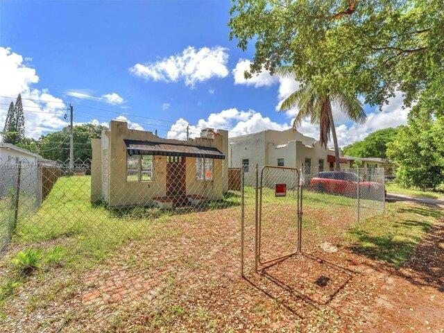 Land for sale in Hollywood, Florida