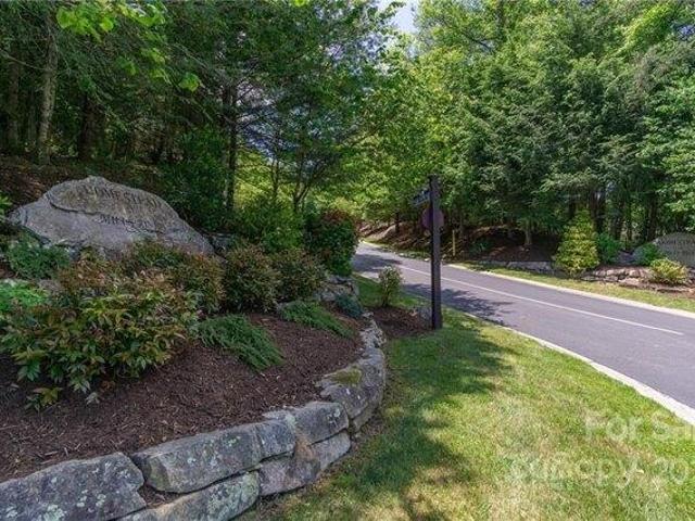 Land for sale in Horse Shoe, North Carolina