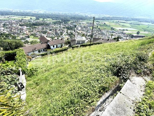 Grundstück kaufen in Cugnasco-Gerra, Tessin