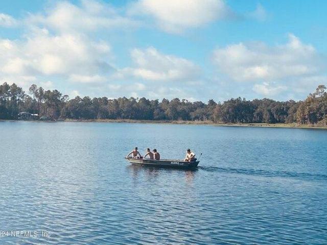 Land for sale in Interlachen, Florida