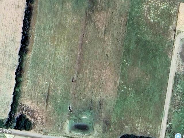 Land for sale in Kirkstall, Victoria