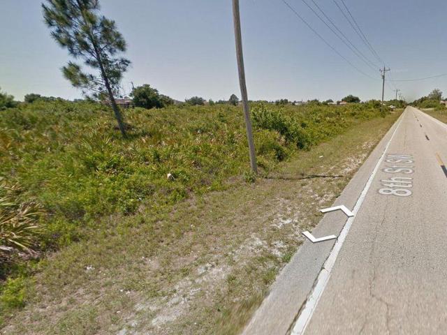 Land for sale in Lehigh Acres, Florida