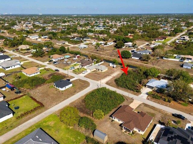 Land for sale in Lehigh Acres, Florida