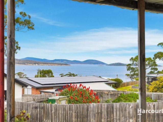 Land for sale in Primrose Sands, Tasmania