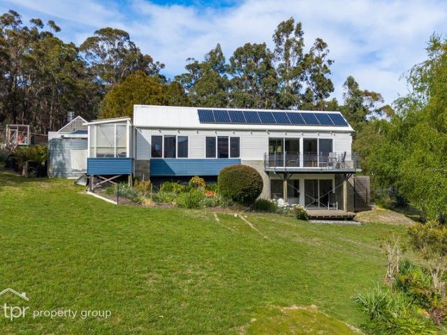 House for sale in Mountain River, Grove