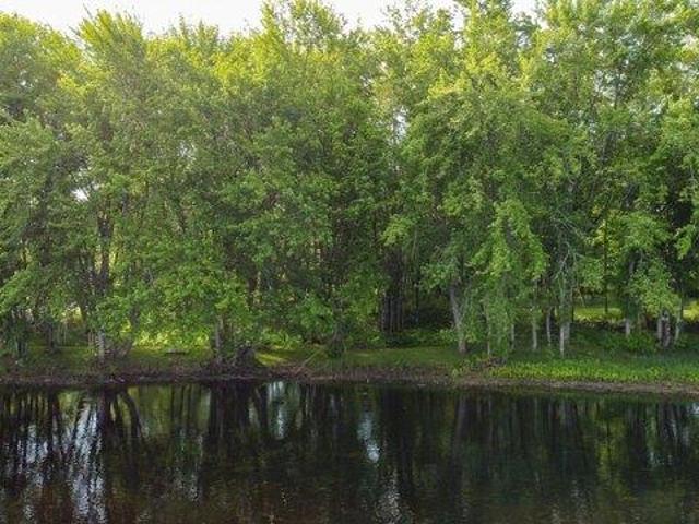 Land for sale in Maine