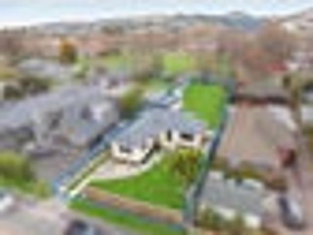 House for sale in Chaslands, Canterbury