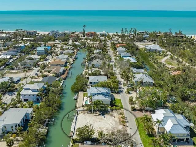 Land for sale in Longboat Key, Florida