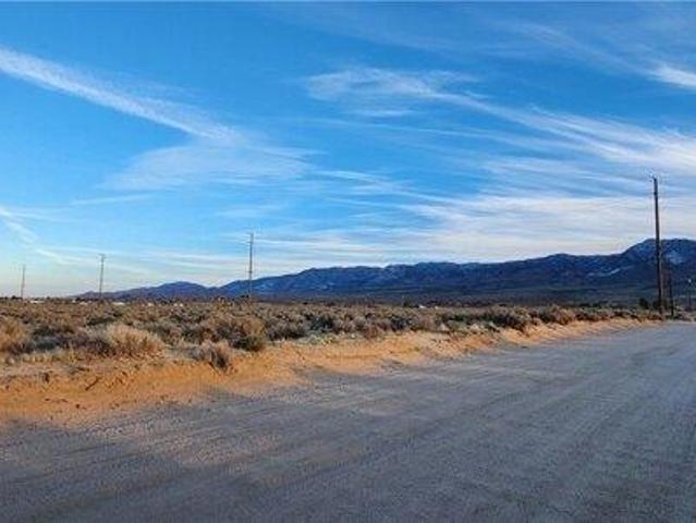 Land for sale in Lucerne Valley