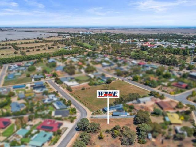 Land for sale in Maitland, South Australia
