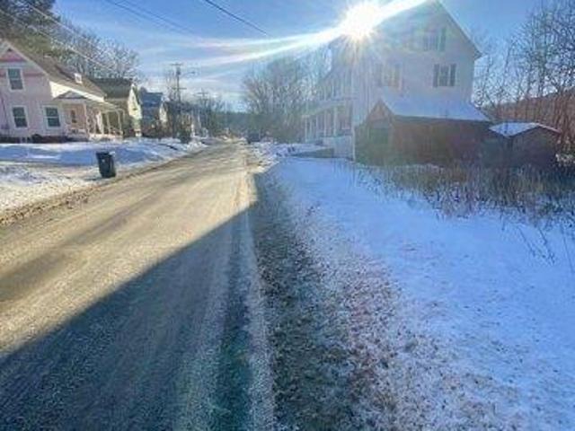 Land for sale in Mexico, Maine