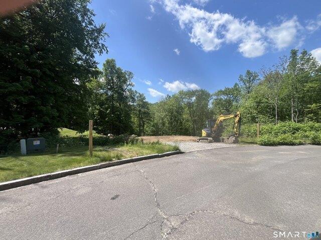 Land for sale in Middlebury, Connecticut