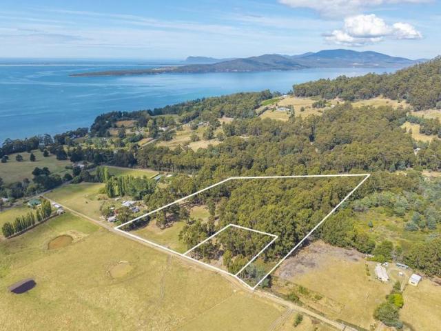 Land for sale in Middleton, Kingborough