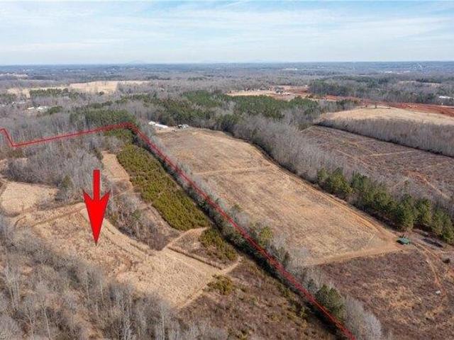 Land for sale in Mocksville, North Carolina