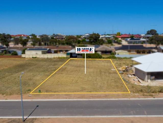 Land for sale in Moonta Bay, Copper Coast Council