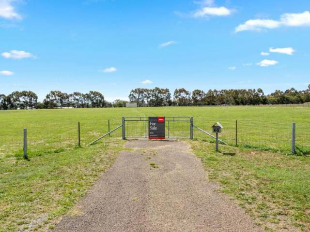 Land for sale in Jiparu, Murrumbateman