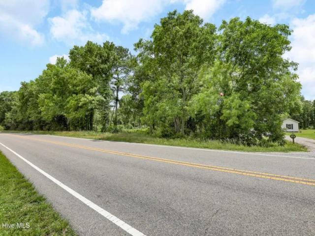 Land for sale in Rocky Point, North Carolina