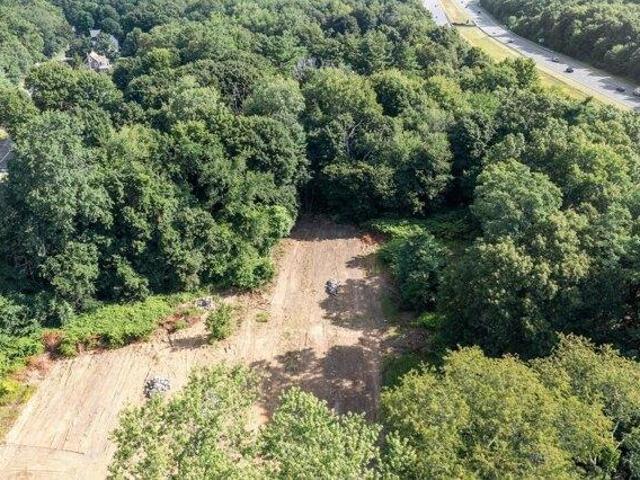 Land for sale in Byfield, Massachusetts