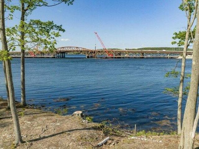 Land for sale in New Hampshire
