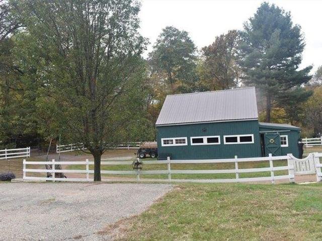 Land for sale in North Brookfield, Massachusetts