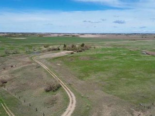 Farm for sale in Saskatchewan